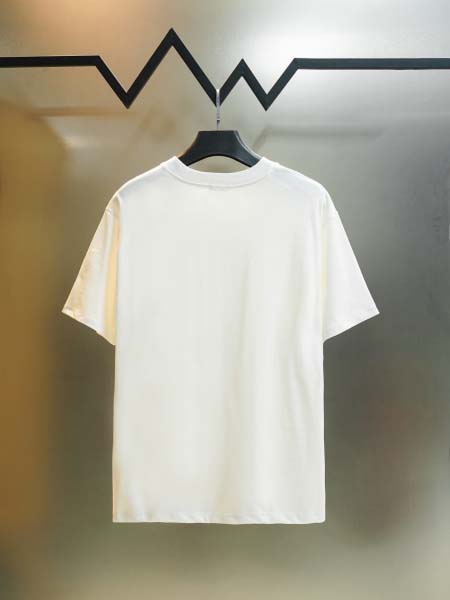 2026年4月19日新作Celine半袖 tシャツ高品質/誕生日プレゼント/FF工場