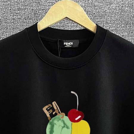 2026年4月19日新作Fendi半袖 tシャツ高品質/誕生日プレゼント/FF工場