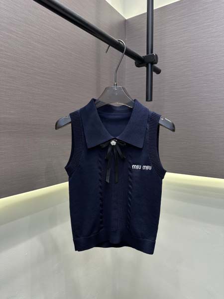 2026年4月9日入荷早春新作Miumiu女性用ファッション...