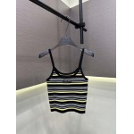 2026年4月9日入荷早春新作Miumiu女性用ファッション/誕生日プレゼント/贈り物 can工場