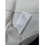 2026年4月9日入荷早春新作Miumiu女性用ファッション/誕生日プレゼント/贈り物 can工場