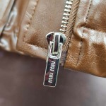 2026年4月9日入荷早春新作Miumiu女性用ファッション/誕生日プレゼント/贈り物 can工場