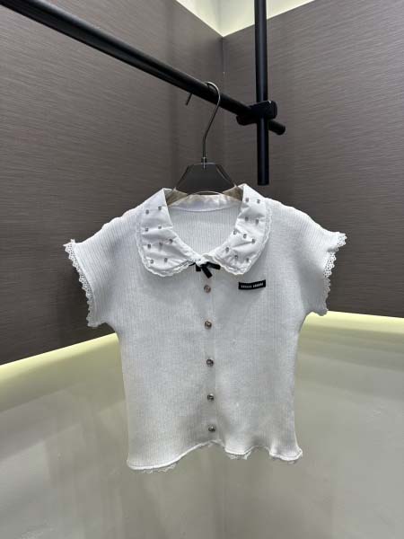 2026年4月9日入荷早春新作Miumiu女性用ファッション...