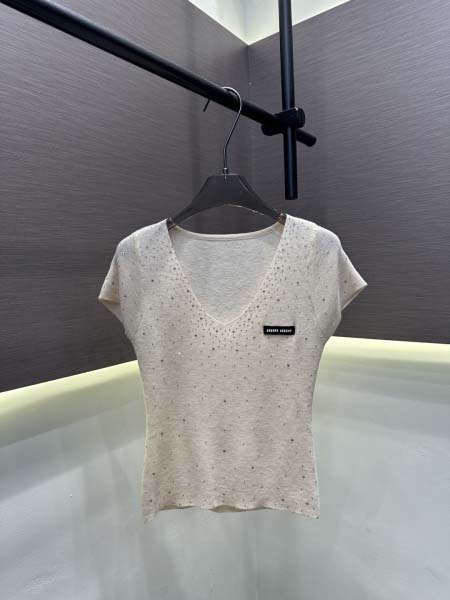 2026年4月9日入荷早春新作Miumiu女性用ファッション...