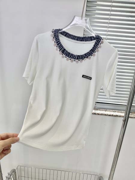 2026年4月9日入荷早春新作Miumiu女性用ファッション...