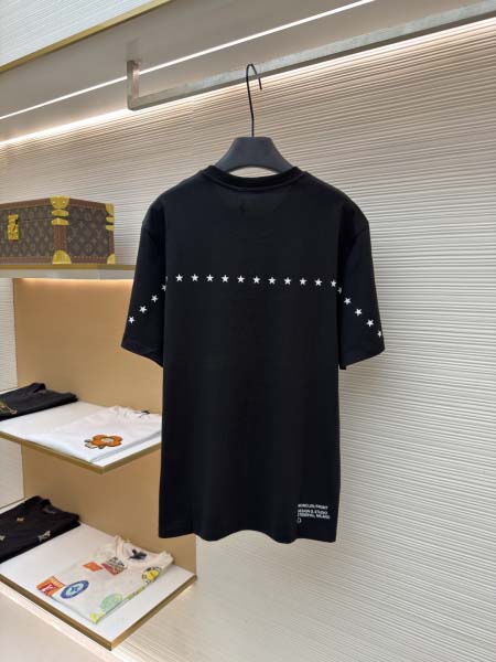 2026年6月11日春夏新作Moncler半袖 tシャツ激安高品質/誕生日プレゼント/FF工場