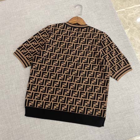 2026年6月17日春夏新作Fendi半袖 tシャツ女性用高品質人気の商品/YGY工場