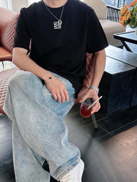 2026年6月25日春夏新作Loewe半袖 tシャツ高品質人気の商品/YGY工場