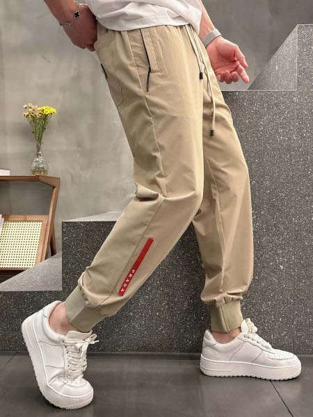 2026年6月9日入荷春夏新作Pradaスラックス高品質DH...