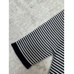2026年6月16日春夏新作Prada女性半袖 tシャツ高品質人気の商品/YGY工場