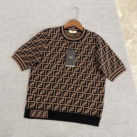 2026年6月17日春夏新作Fendi半袖 tシャツ女性用高...