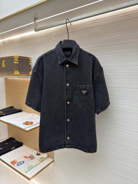 2026年6月18日春夏新作Prada半袖 tシャツ高品質人...