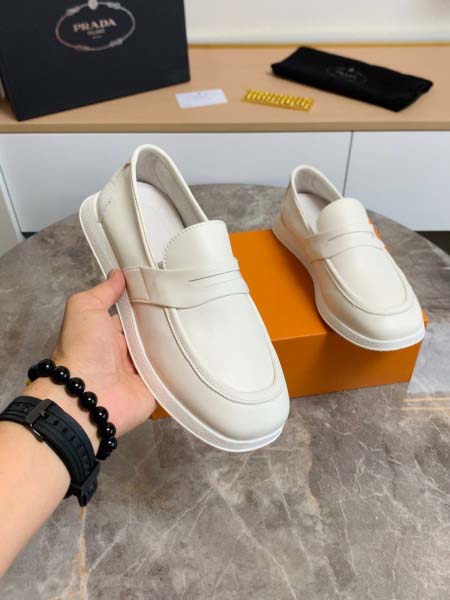 2026年7月1日入荷新品Pradaカジュアルシューズ/スニーカー｜メンズ靴人気本革製ギフト/誕生日/TL工場
