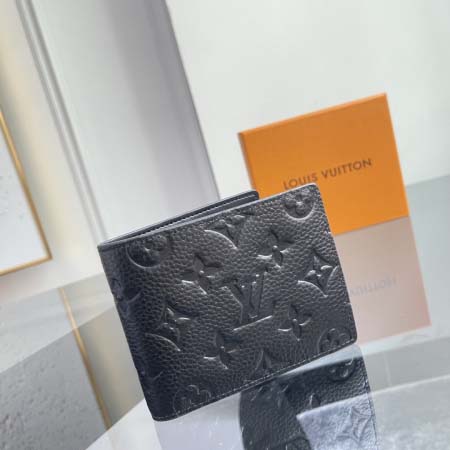 2026年7月19日入荷Louis VuittonM69075  Multie TaurllonMonogram11.5 x 9.0 x 1.5 cm高品質新作/誕生日プレゼント/XS工場