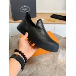 2026年7月1日入荷新品Pradaカジュアルシューズ/スニーカー｜メンズ靴人気本革製ギフト/誕生日/TL工場
