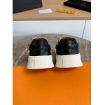 2026年7月1日入荷新品Pradaカジュアルシューズ/スニーカー｜メンズ靴人気本革製ギフト/誕生日/TL工場