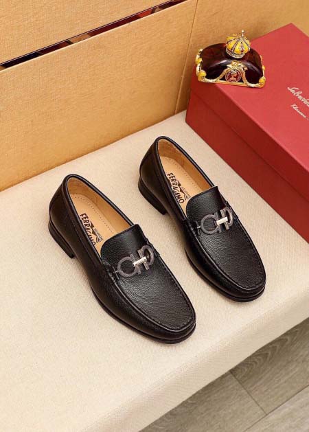 2026年7月1日入荷新品Ferragamoカジュアルシュー...