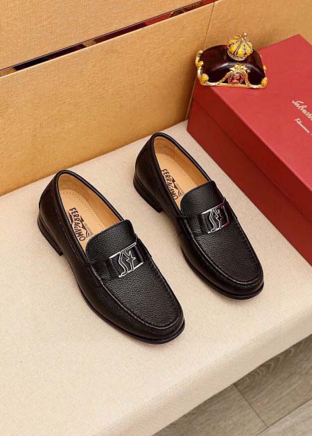 2026年7月1日入荷新品Ferragamoカジュアルシュー...