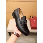 2026年7月1日入荷新品Ferragamoカジュアルシューズ/スニーカー｜メンズ靴人気本革製ギフト/誕生日/TL工場