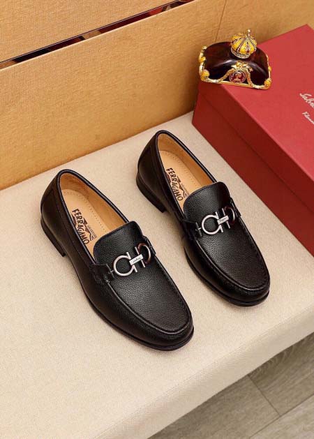 2026年7月1日入荷新品Ferragamoカジュアルシュー...
