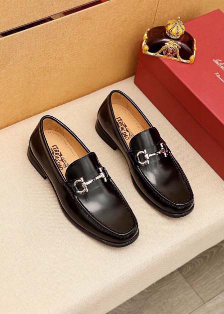 2026年7月1日入荷新品Ferragamoカジュアルシュー...