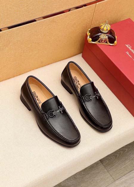 2026年7月1日入荷新品Ferragamoカジュアルシュー...