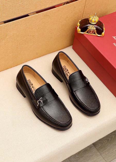 2026年7月1日入荷新品Ferragamoカジュアルシュー...