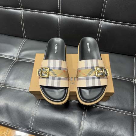 2026年7月1日入荷新品Burberryカジュアルシューズ...