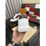 2026年7月1日入荷新品Louis Vuittonカジュアルシューズ/スニーカー｜メンズ靴人気本革製ギフト/誕生日/TL工場