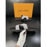 2026年7月3日入荷新品Louis Vuittonカジュアルシューズ/スニーカー｜メンズ靴人気本革製ギフト/誕生日/TL工場