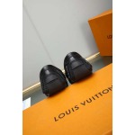 2026年7月3日入荷新品Louis Vuittonカジュアルシューズ/スニーカー｜メンズ靴人気本革製ギフト/誕生日/TL工場