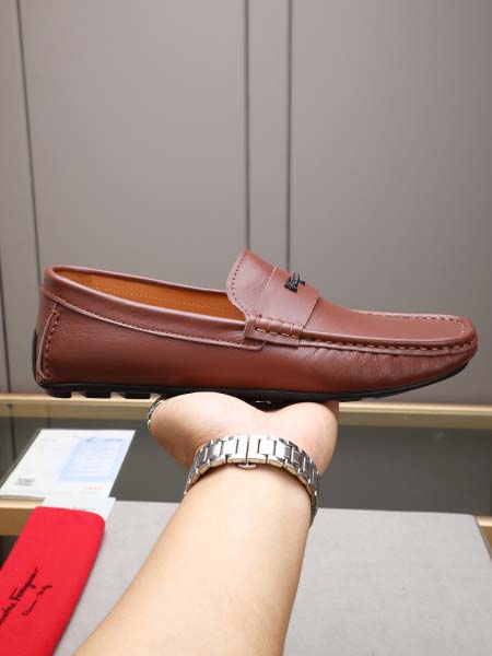 2026年7月3日入荷新品Ferragamoカジュアルシュー...