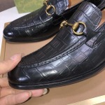 2026年7月7日入荷新品GUCCIカジュアルシューズ/スニーカー｜メンズ靴人気本革製ギフト/誕生日/TL工場