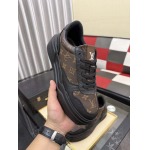 2026年7月7日入荷新品Louis Vuittonカジュアルシューズ/スニーカー｜メンズ靴人気本革製ギフト/誕生日/TL工場