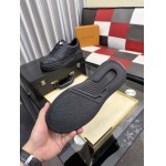 2026年7月7日入荷新品Louis Vuittonカジュアルシューズ/スニーカー｜メンズ靴人気本革製ギフト/誕生日/TL工場