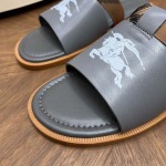 2026年7月7日入荷新品Burberryカジュアルシューズ/スニーカー｜メンズ靴人気本革製ギフト/誕生日/TL工場