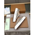 2026年7月7日入荷新品Burberryカジュアルシューズ/スニーカー｜メンズ靴人気本革製ギフト/誕生日/TL工場
