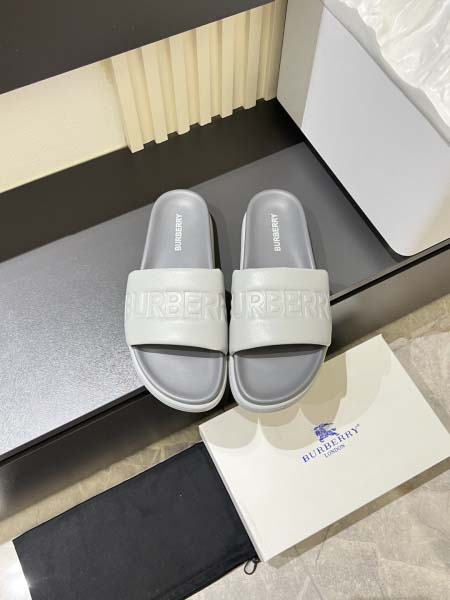 2026年7月7日入荷新品Burberryカジュアルシューズ...