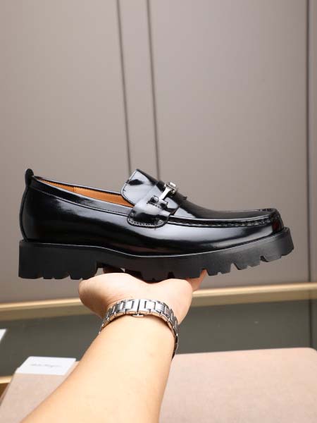 2026年7月13日入荷新品Ferragamoカジュアルシュ...