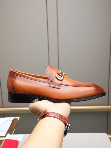 2026年7月13日入荷新品Ferragamoカジュアルシュ...