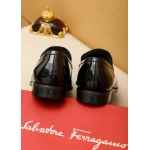 2026年7月16日入荷新品Ferragamoカジュアルシューズ/スニーカー｜メンズ靴人気本革製ギフト/誕生日/TL工場