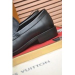 2026年7月18日入荷新品Louis Vuittonカジュアルシューズ/スニーカー｜メンズ靴人気本革製ギフト/誕生日/TL工場