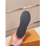 2026年7月18日入荷新品Louis Vuittonカジュアルシューズ/スニーカー｜メンズ靴人気本革製ギフト/誕生日/TL工場