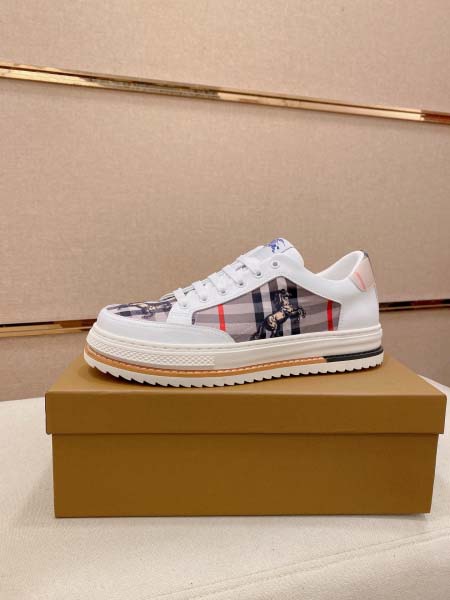 2026年7月18日入荷新品BURBERRYカジュアルシュー...
