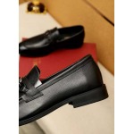 2026年7月18日入荷新品Valentinoカジュアルシューズ/スニーカー｜メンズ靴人気本革製ギフト/誕生日/TL工場