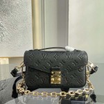 2026年7月19日入荷Louis VuittonM46595 M22942 M23081 M46596  Pochette Mtis East West  Monogram 高品質新作/誕生日プレゼント/XS工場
