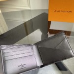 2026年7月19日入荷Louis VuittonM62901   MultieMonogram ShadowMonogram    11.5 x 高品質新作/誕生日プレゼント/XS工場