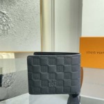 2026年7月19日入荷Louis VuittonMULTIPLE  M60895    11.5 x 9. cm  高品質新作/誕生日プレゼント/XS工場