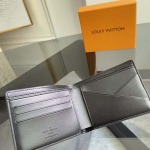 2026年7月19日入荷Louis VuittonMULTIPLE  M60895    11.5 x 9. cm  高品質新作/誕生日プレゼント/XS工場