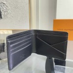 2026年7月19日入荷Louis VuittonMULTIPLE  M60895    11.5 x 9. cm  高品質新作/誕生日プレゼント/XS工場